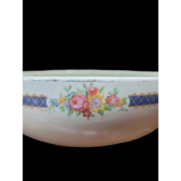 Vintage Hall's Superior Quality Serving Bowl - Picture 3 of 9